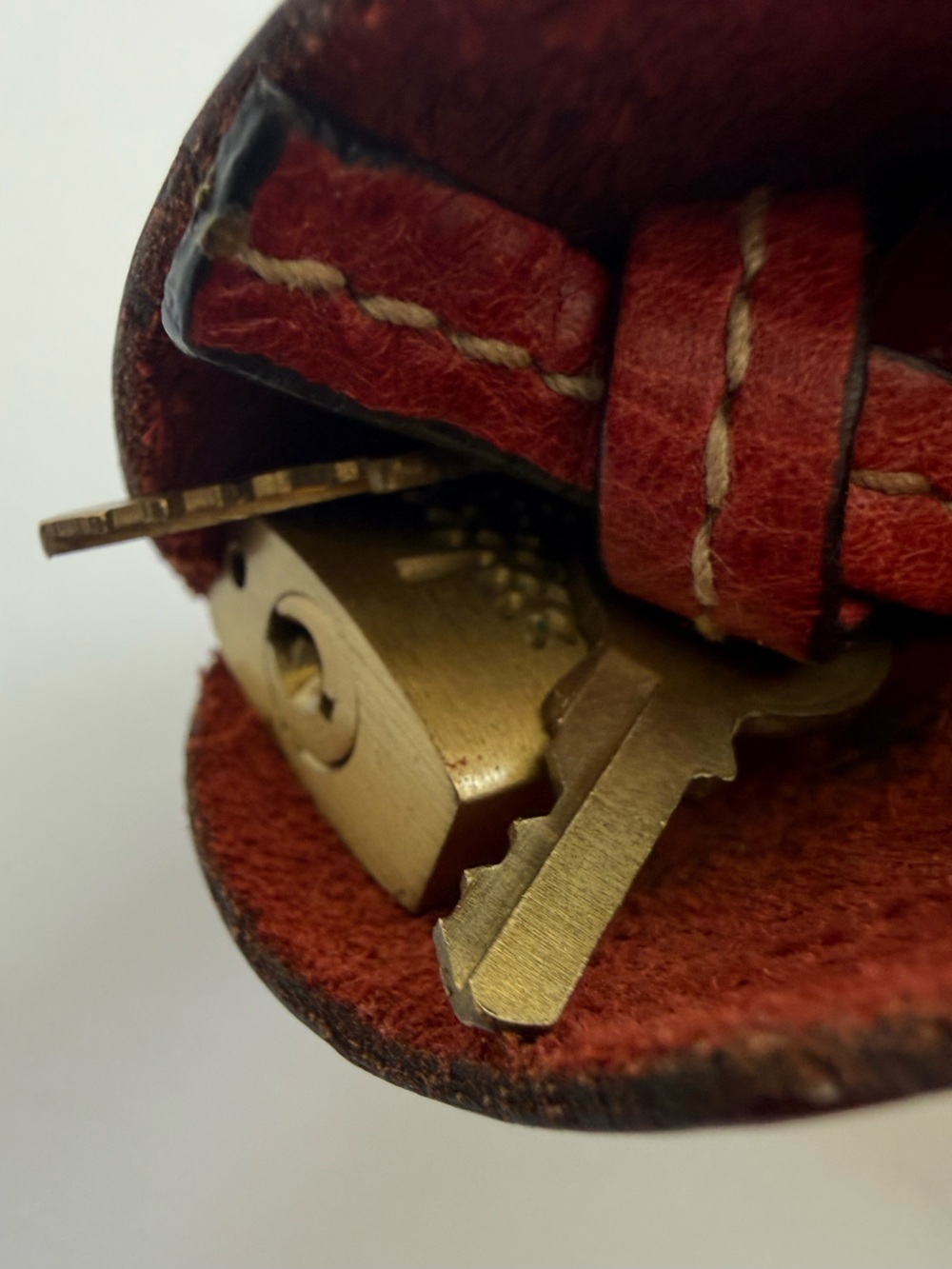 MULBERRY Bayswater Tooled Red Leather Satchel Bag - Picture 11 of 11